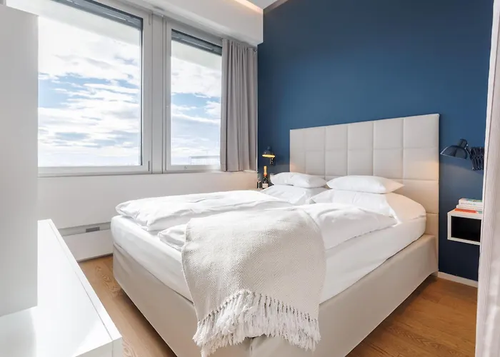 Apartment Penthouse-flair With Skyline-view *